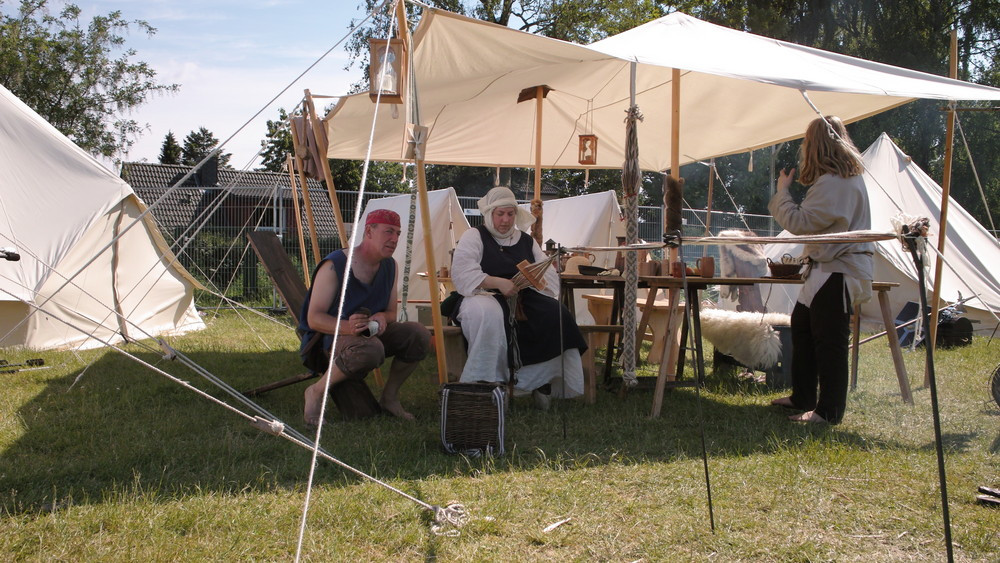 Stundenverrechnungssätze Im Handwerk
 Handwerk im Mittelalter Foto & Bild