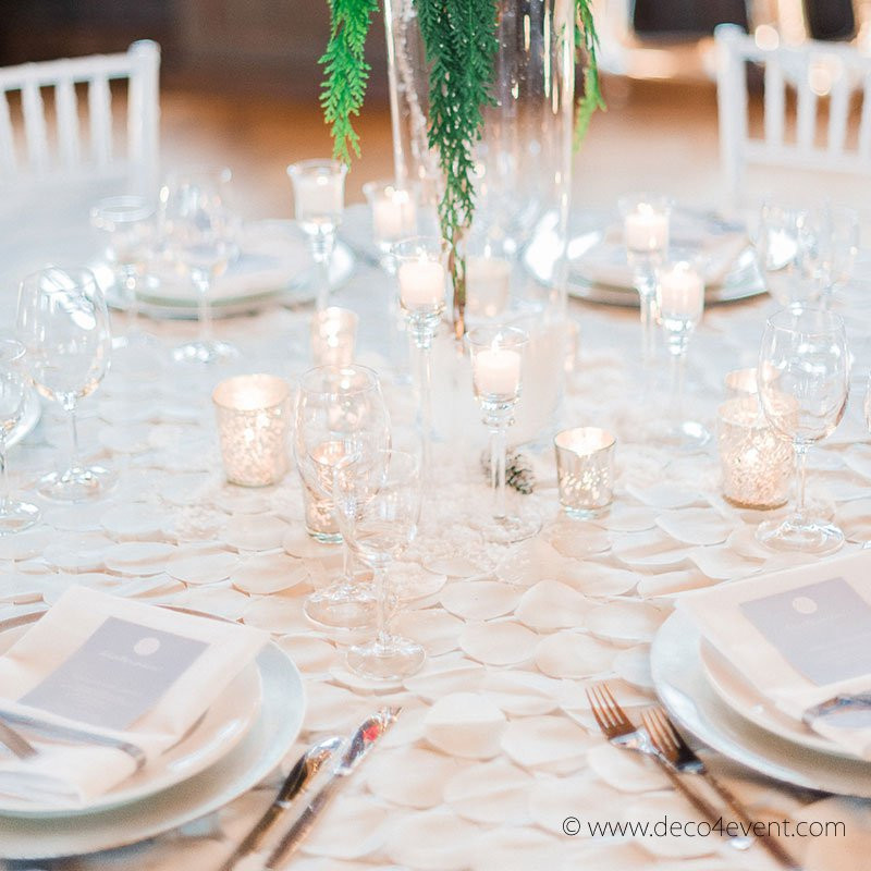 Tischdecken Hochzeit
 Tischdecke Rosenblätter D 290 cm Elfenbein [mieten] 34
