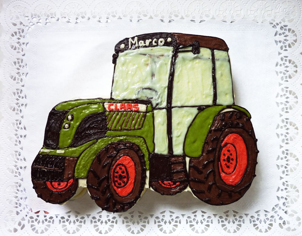 Traktor Geschenke
 Thementorte Claas Traktor Unsere Thementorten