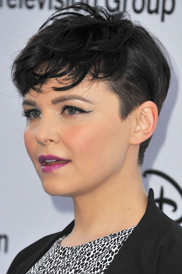 Undercut Frisuren
 Undercut & Sidecut Die Frisuren der Stars