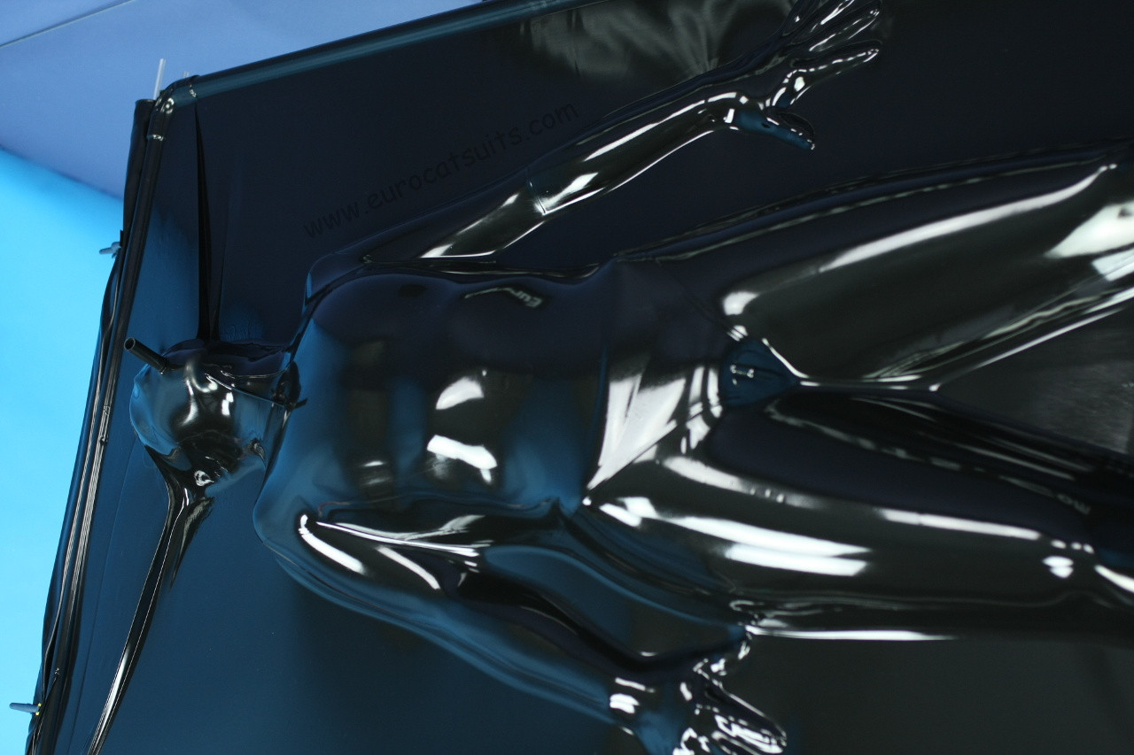 Vakuum Bett
 Latex vacbed airtight you can turn the vacuumcleaner off