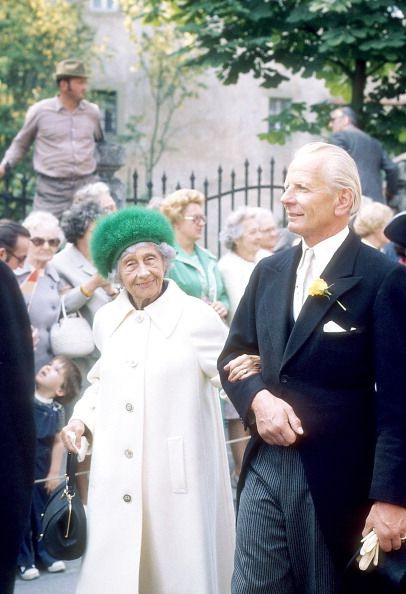 Viktoria Luise Von Preußen Hochzeit
 Prinzessin Victoria Luise von Preußen Begleiter