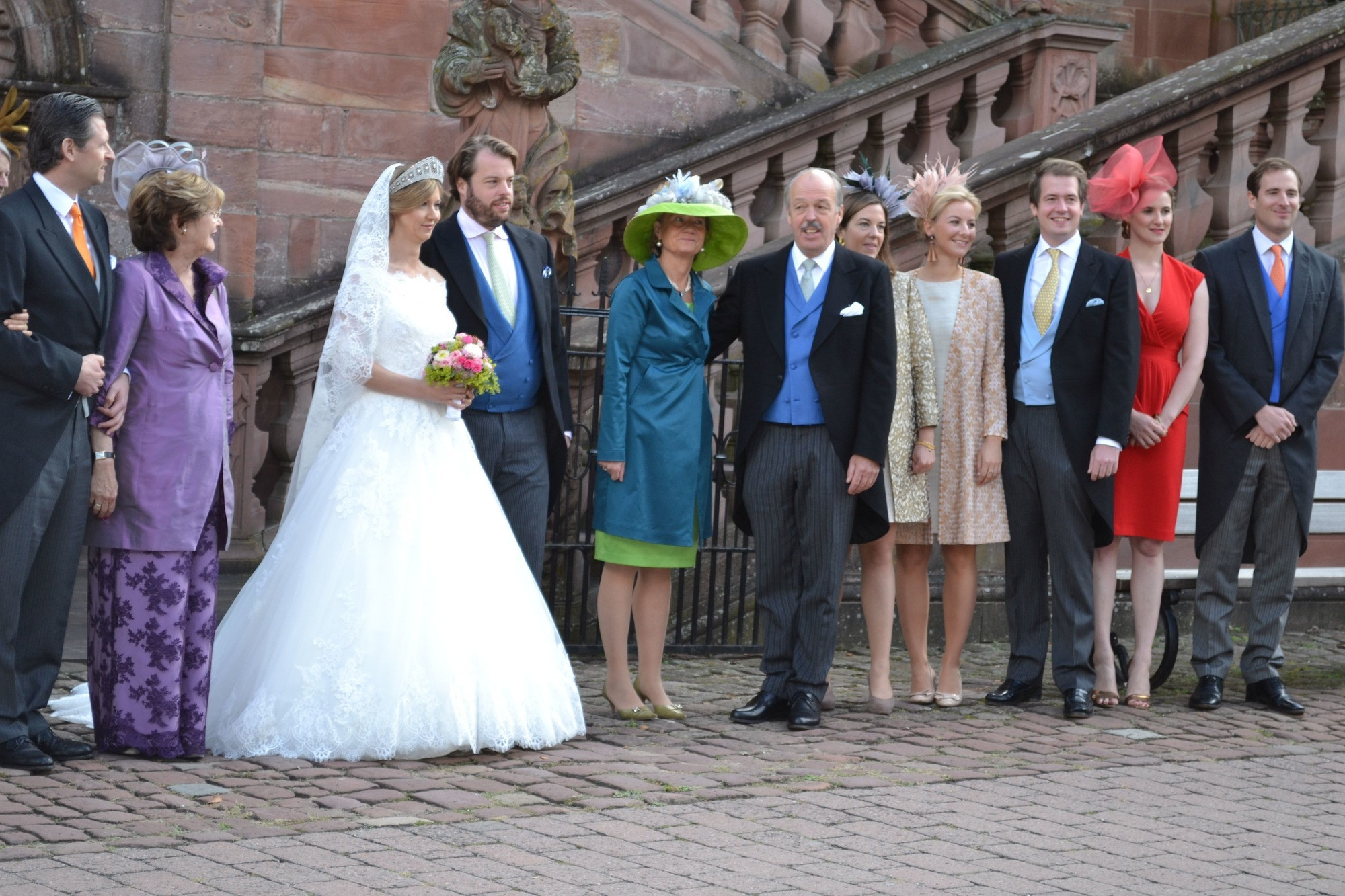 Viktoria Luise Von Preußen Hochzeit
 Amorbach Traumhochzeit bei strahlendem Sonnenschein