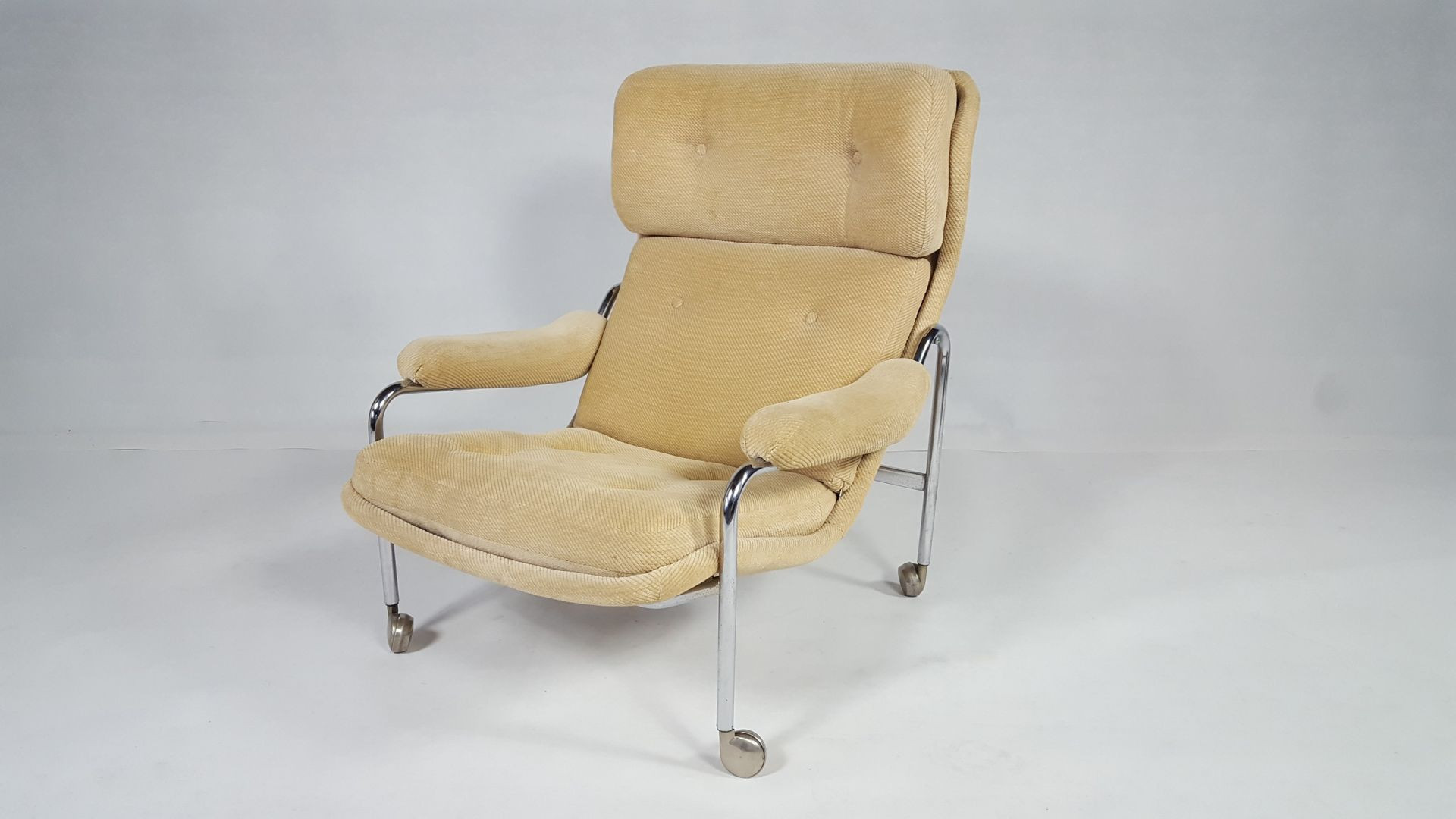 Vintage Sessel
 Vintage Sessel bei Pamono kaufen