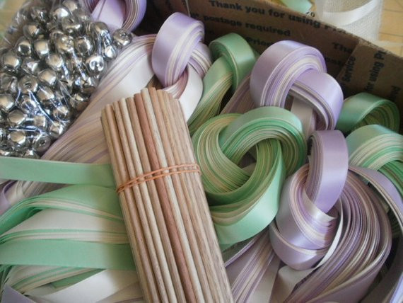 Wedding Wands Diy
 25 DIY Ribbon Wedding wands Listing for 25 Satin Ribbon