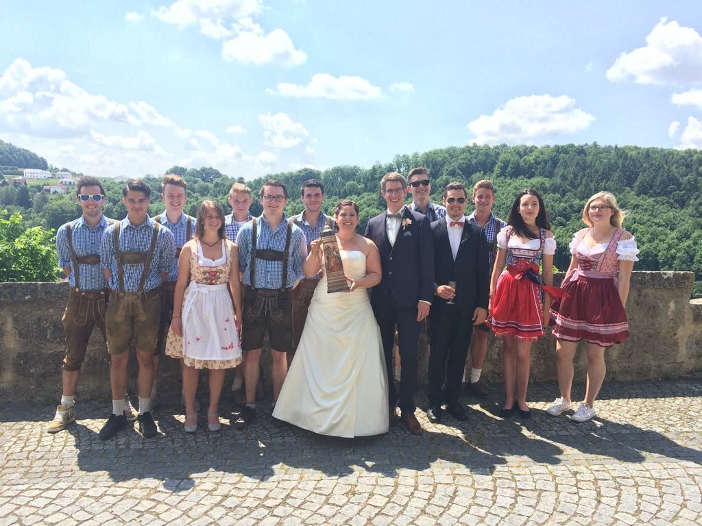 Wie Gratuliert Man Zur Hochzeit
 Wie Gratuliert Man Zur Hochzeit