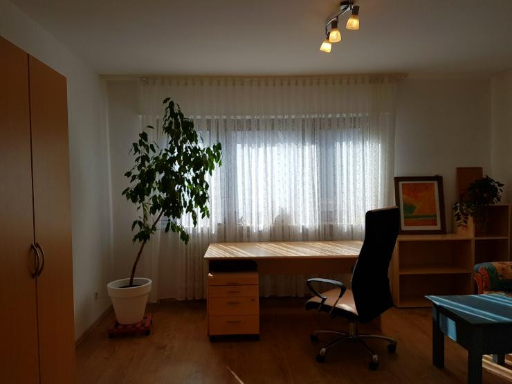 Wohnung Mannheim Sandhofen
 17 m2 Zimmer in neugegründeter 3er WG in schöner sanierter