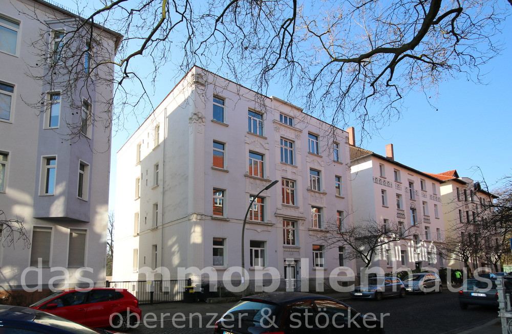 Wohnung Mieten Braunschweig
 Erstbezug nach Totalmodernisierung 3 Zi Balkonwohnung