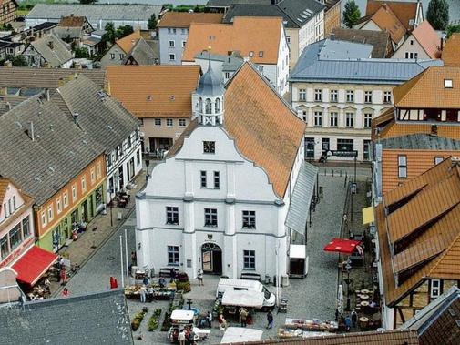 Wohnungen Greifswald
 Wolgast – Geschäfte könnten Wohnungen werden – OZ Ostsee