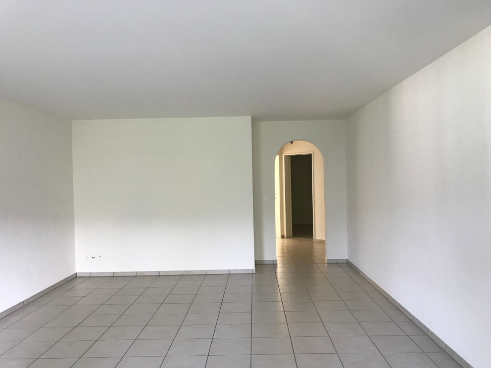 1-2 Zimmer Wohnung
 93 1 2 Zimmer Wohnung