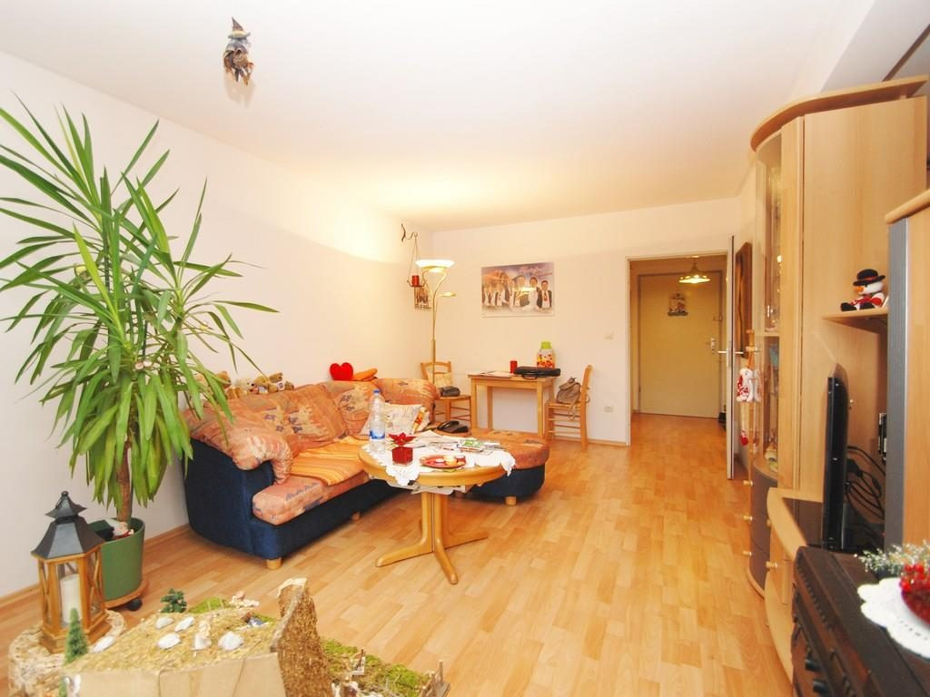 1 Zimmer Wohnung München
 Geräumige 1 Zimmer Wohnung direkt am Ostpark in München