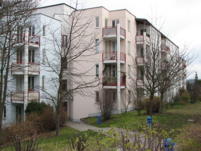 2 Raum Wohnung Plauen
 freundliche und helle 2 Raum Wohnung mit Plauen