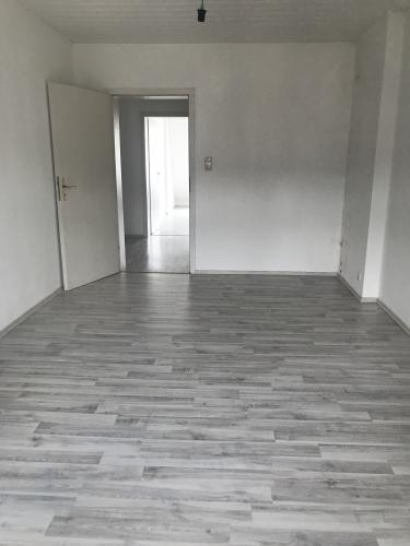 3 Raum Wohnung
 Vermietung 3 Raum Wohnung Görlitz 73 00 m² mit