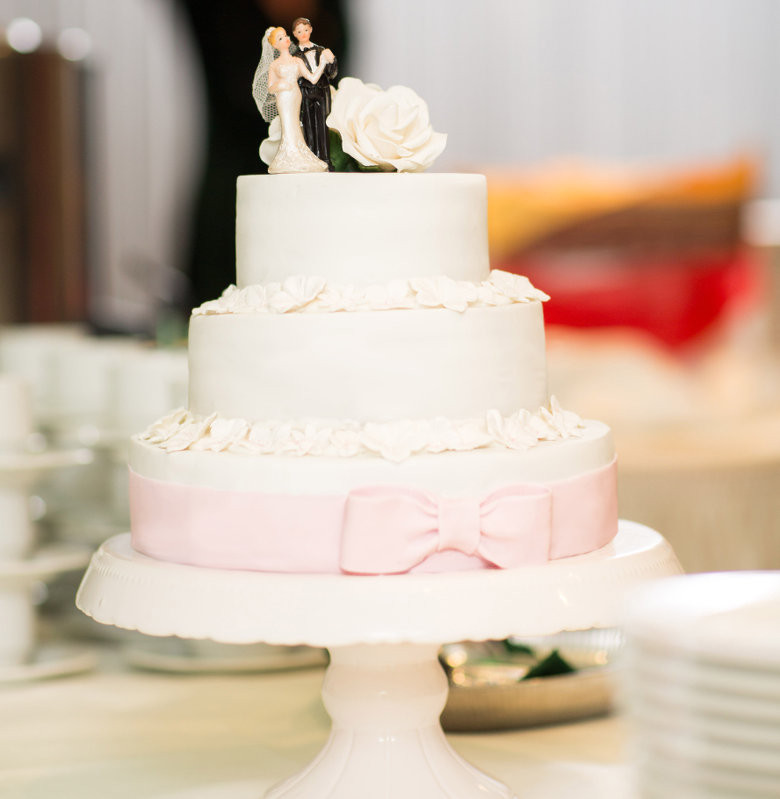 3 Stöckige Hochzeitstorte Selber Machen
 Hochzeitstorte selber machen So geht’s Faminino