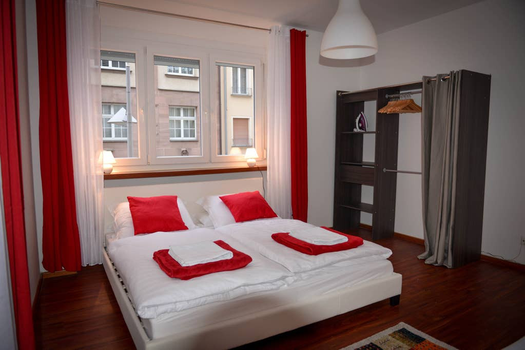 3 Zimmer Wohnung Nürnberg
 Sehr zentrale und ruhige 3 Zimmer Wohnung Nürnberg