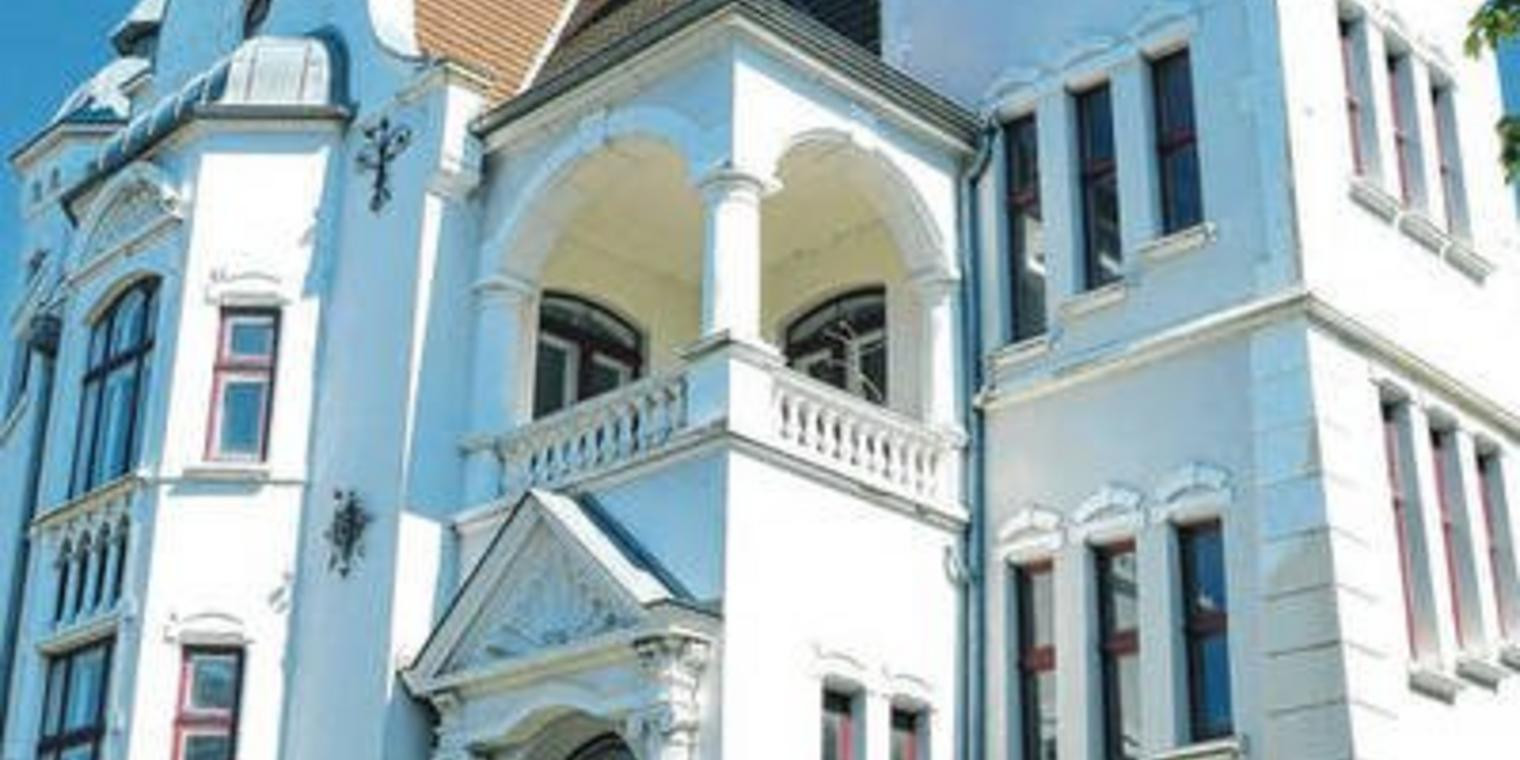 Ablauf Zwangsversteigerung Haus
 Rostock „Haus der Pioniere“ steht vor