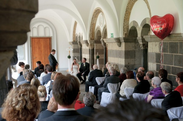 Abtei Brauweiler Hochzeit
 Heiraten in der Abtei Brauweiler LVR Kulturzentrum Abtei