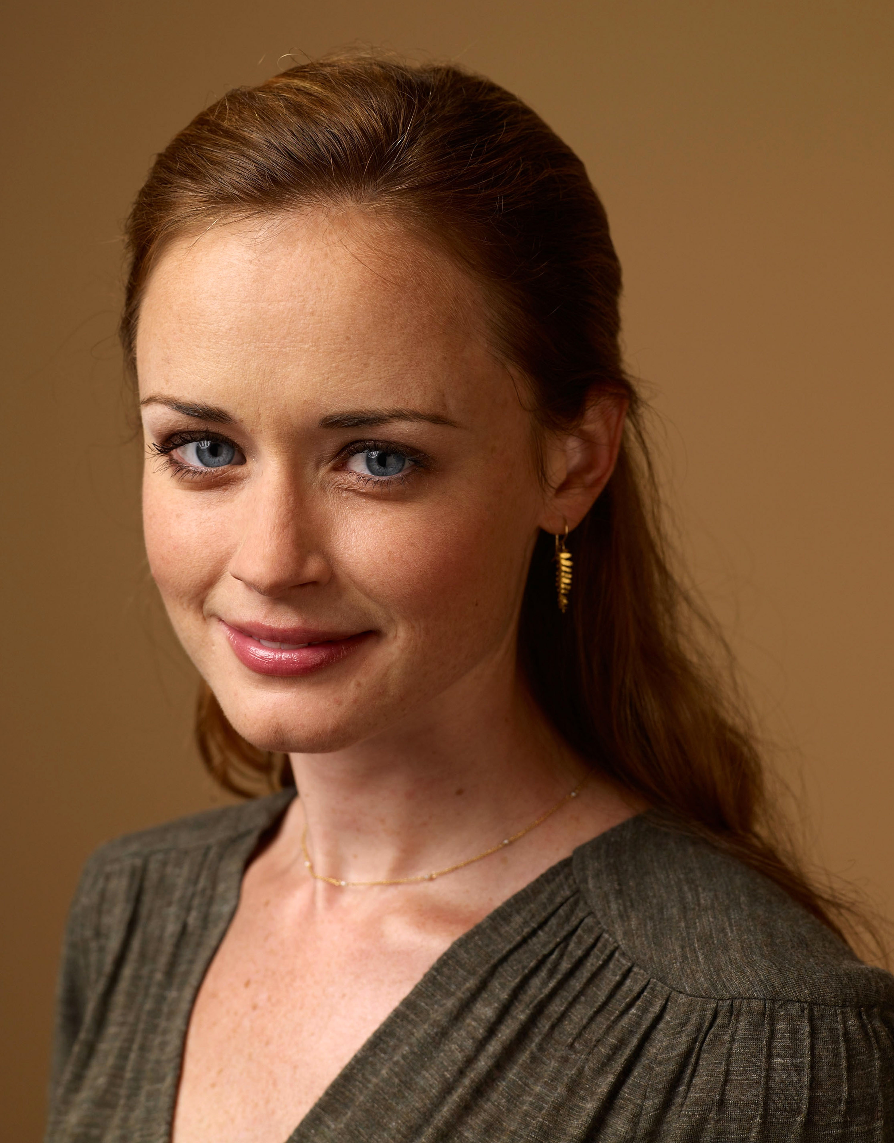 Alexis Bledel Hochzeitskleid
 Gilmore Girls 2014 Gallery 13 Gorgeous Alexis Bledel