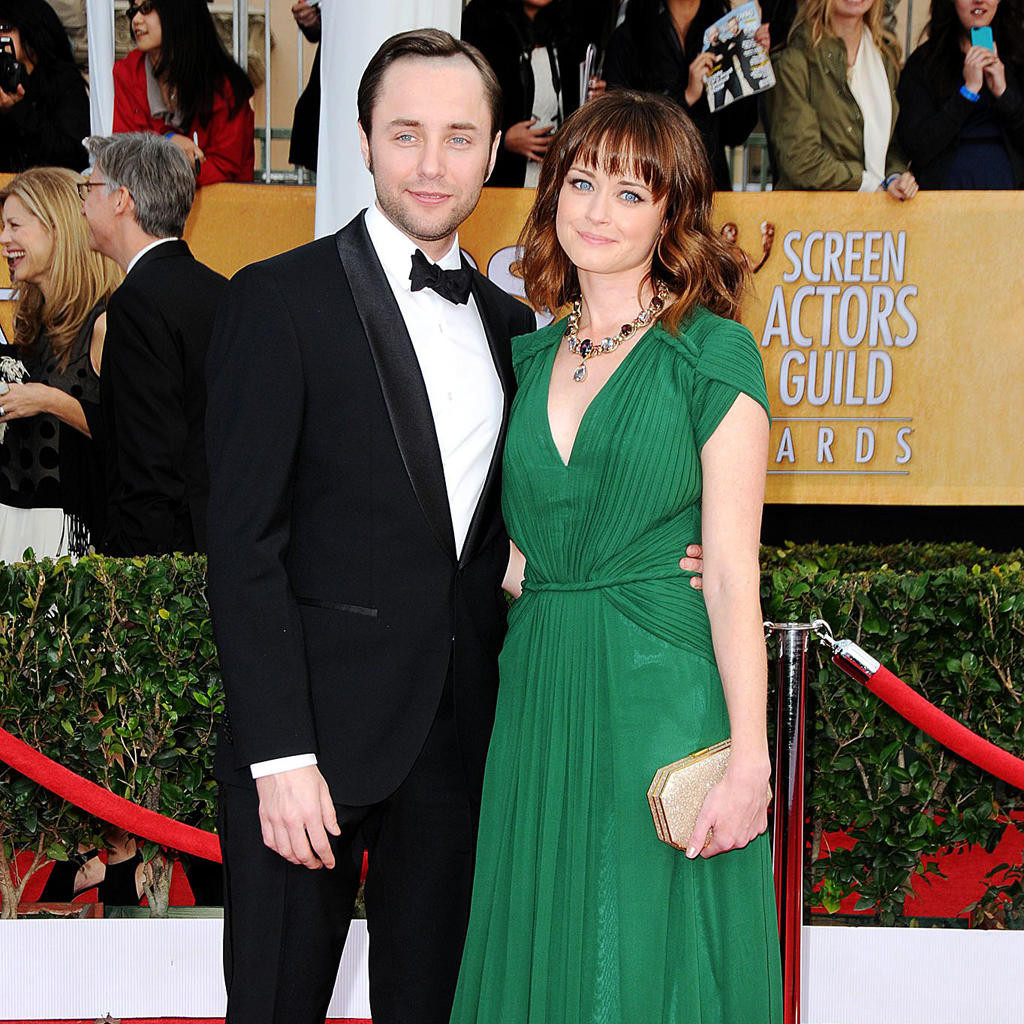 Alexis Bledel Hochzeitskleid
 Vincent Kartheiser Alexis Bledel Heimliche