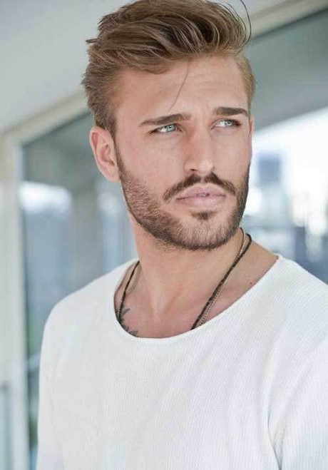 Angesagte Frisuren 2019 Männer
 Frisuren 2019 für männer