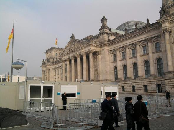 Anmeldeformular Wohnung Berlin
 Muss man sich anmelden wenn man den Reichstag besichtigen