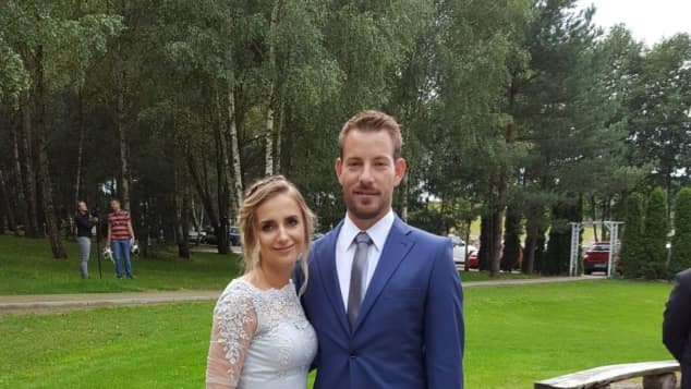 Anna Und Gerald Hochzeit
 Schon verheiratet Bauer Gerald und seine Anna rausgeputzt