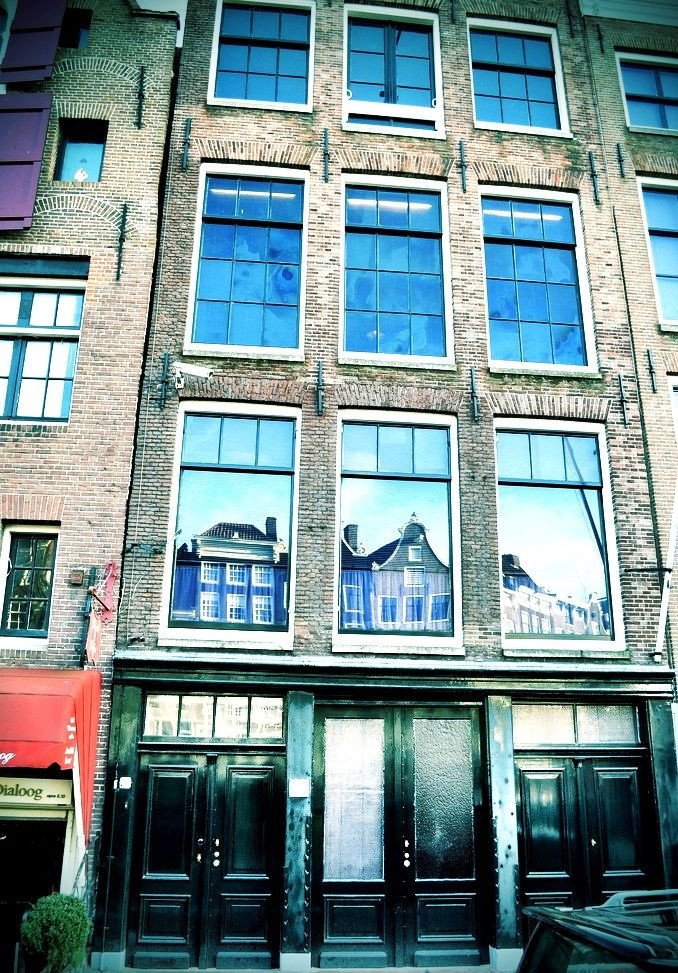 Anne Frank Haus
 Best 25 Anne frank amsterdam ideas on Pinterest