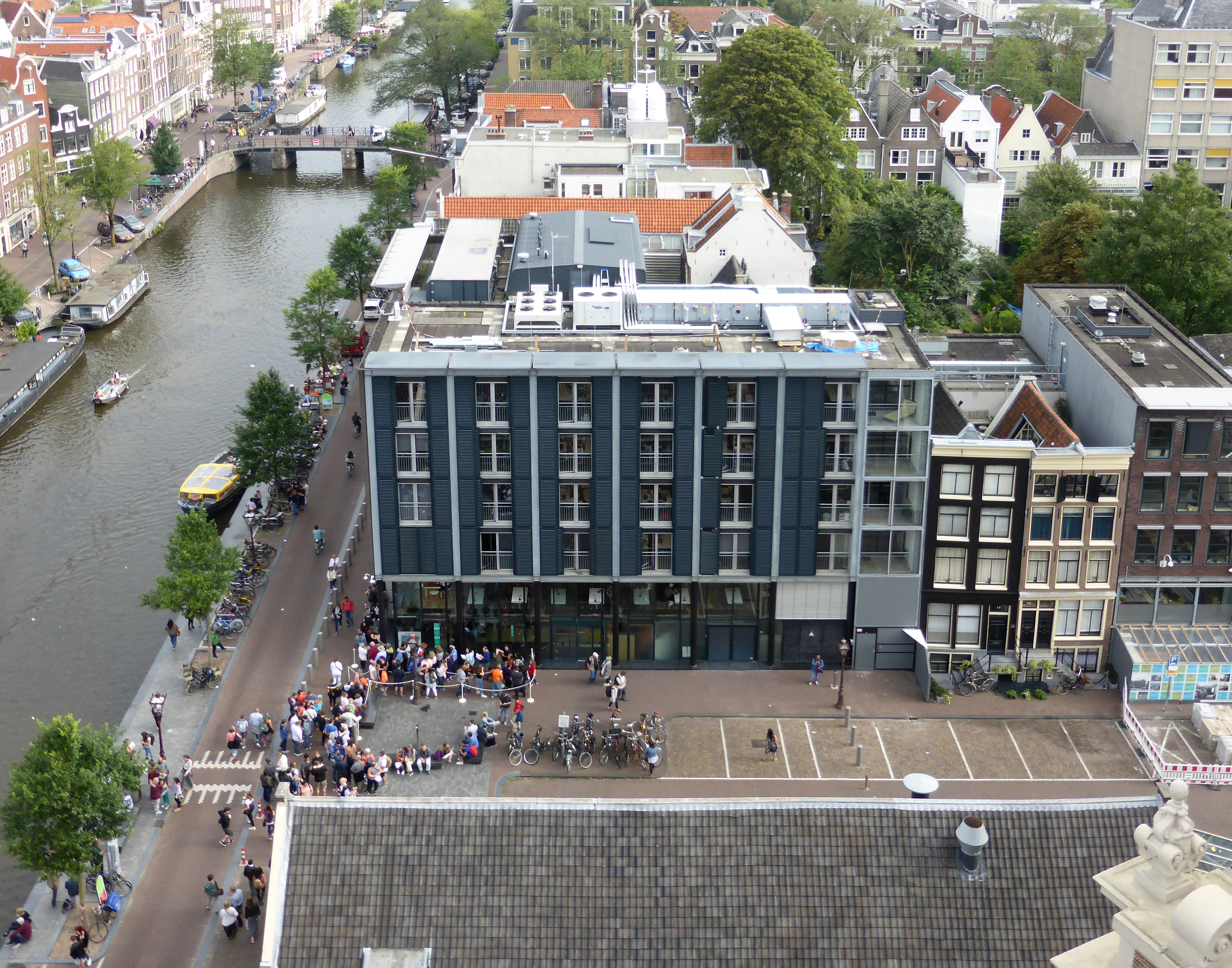 Anne Frank Haus
 File Anne Frank Haus Amsterdam 4 Wikimedia mons