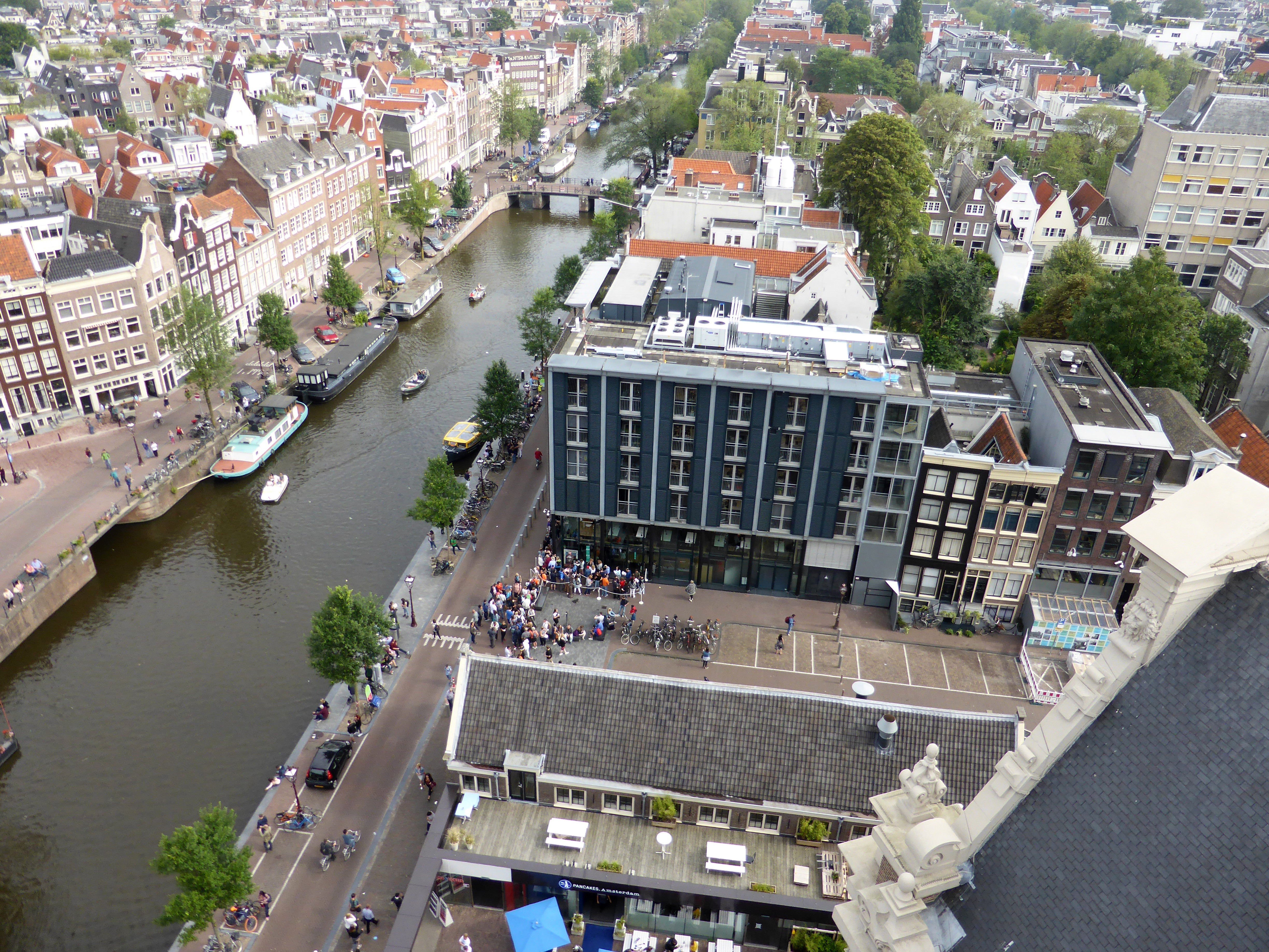 Anne Frank Haus
 File Anne Frank Haus Amsterdam 5 Wikimedia mons