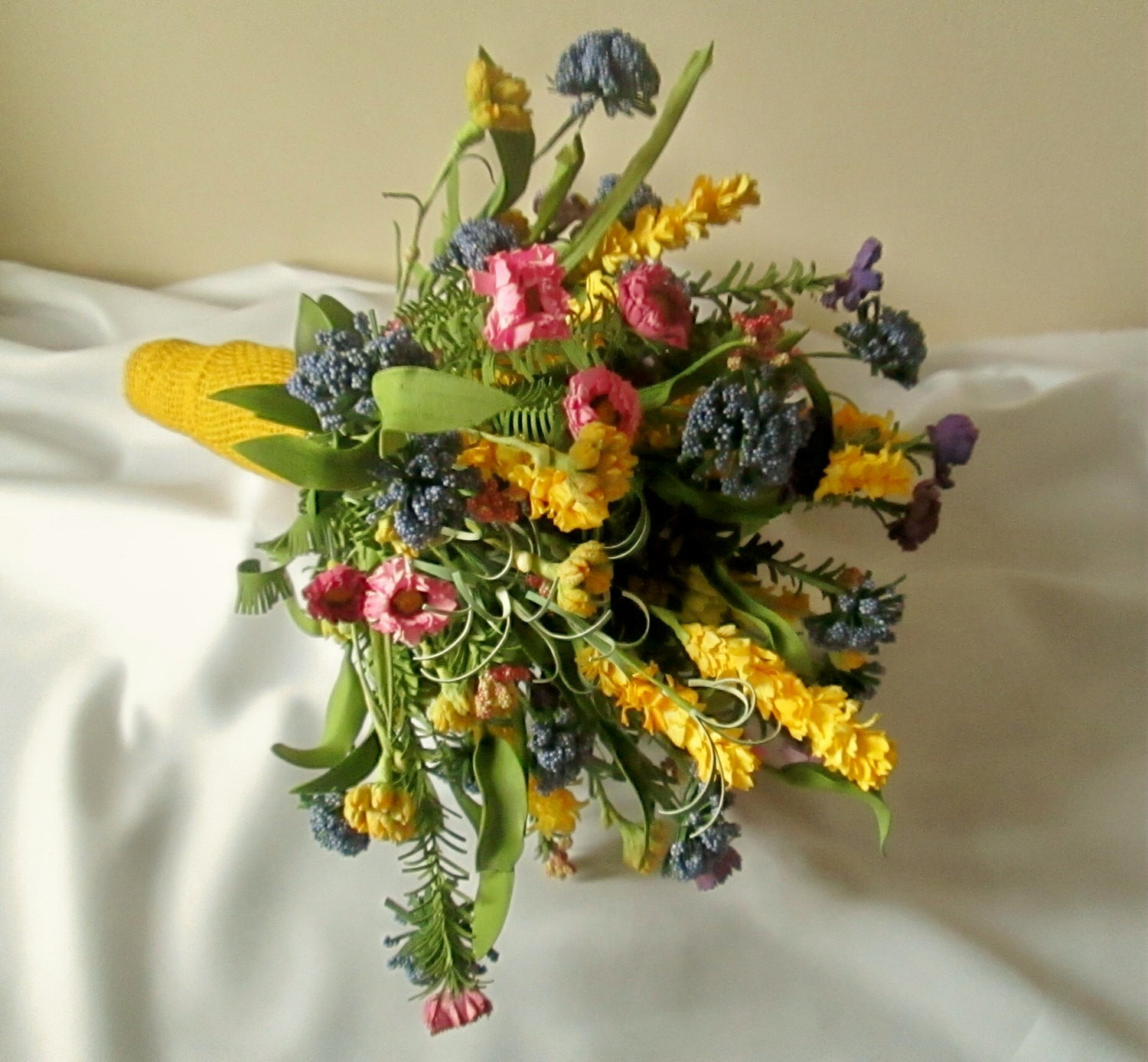 Ansteckblume Hochzeit
 Wildblumen Brautstrauß mit Ansteckblume Wildflower