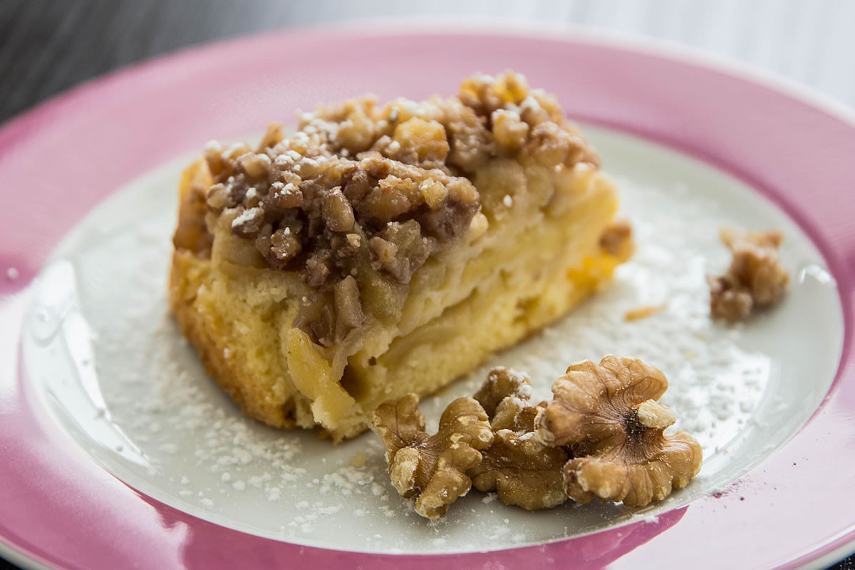 Apfel Walnuss Kuchen
 Apfel Walnuss Kuchen