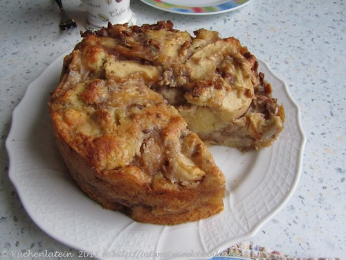 Apfel Walnuss Kuchen
 Sonntagssüß Apfel Walnuss & Pudding Kuchen