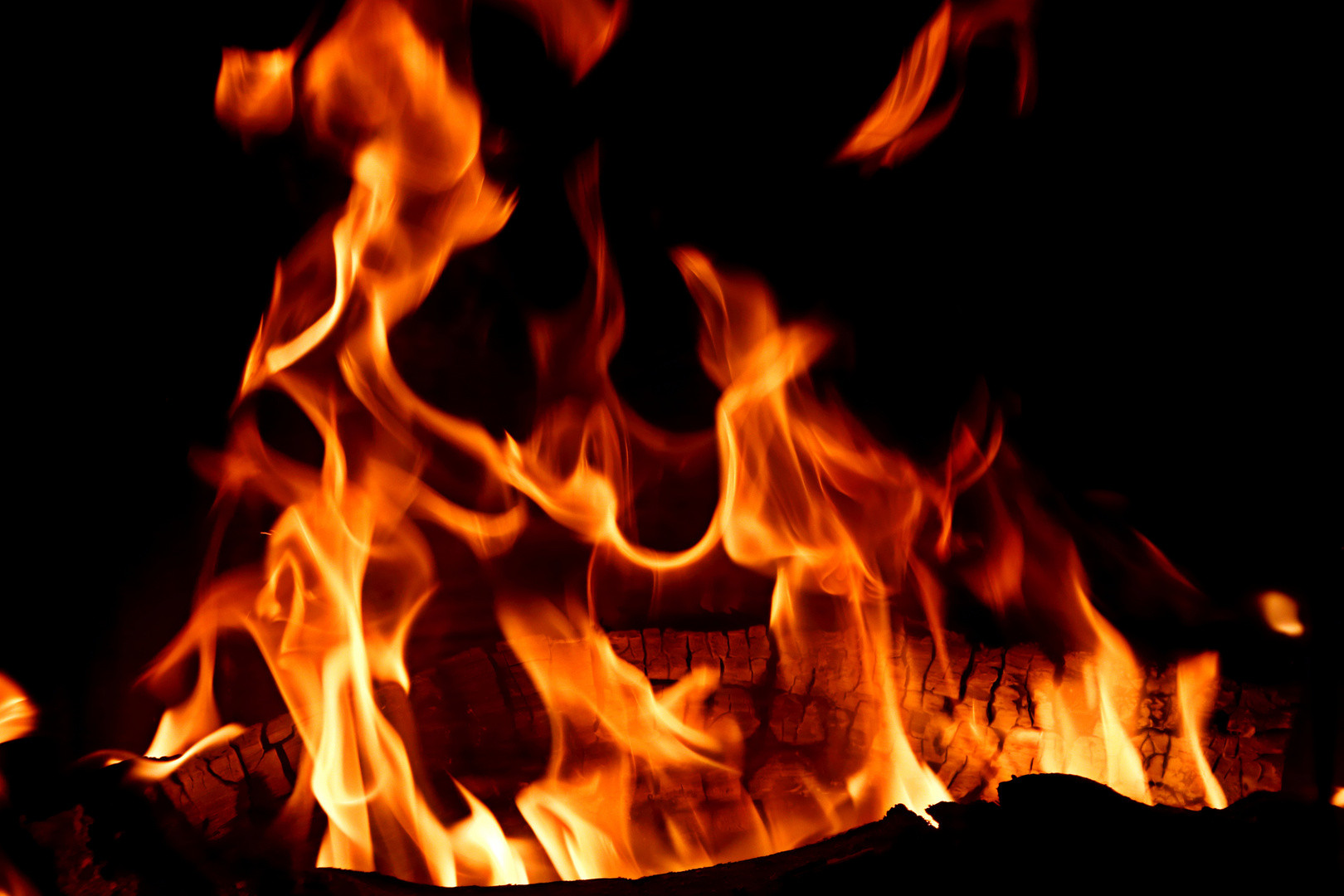 Ausmalbilder Feuer Und Flamme
 Feuer und Flamme Foto & Bild
