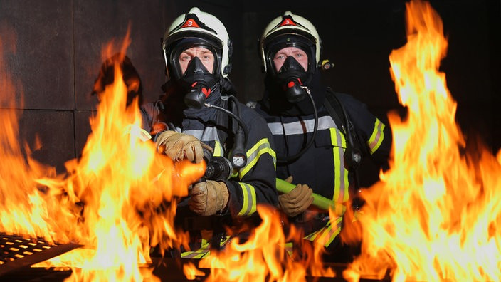 Ausmalbilder Feuer Und Flamme
 Feuer & Flamme Staffel 2