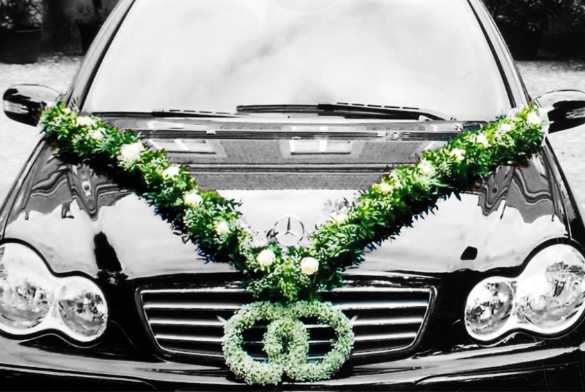 Autodekoration Hochzeit
 Blumen Reckate Zur Hochzeit