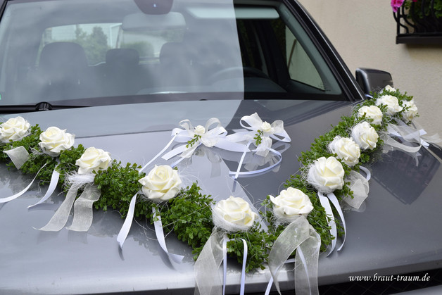 Autodekoration Hochzeit
 Hochzeitsdeko Autodekoration Hochzeit Girlande creme