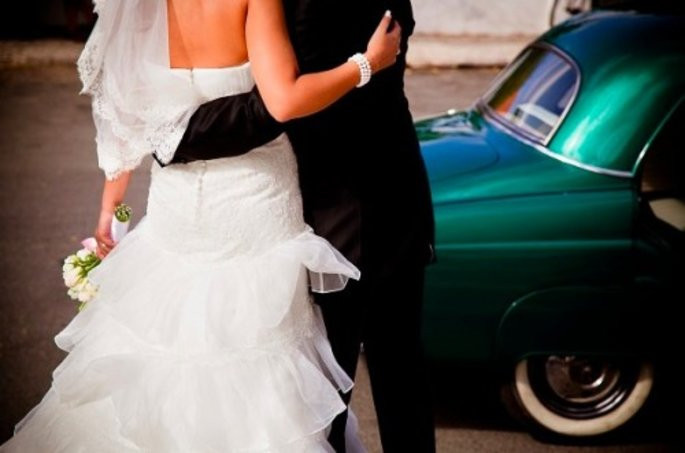 Autokorso Hochzeit
 Autokorso zur Hochzeit – 5 Tipps von Zankyou