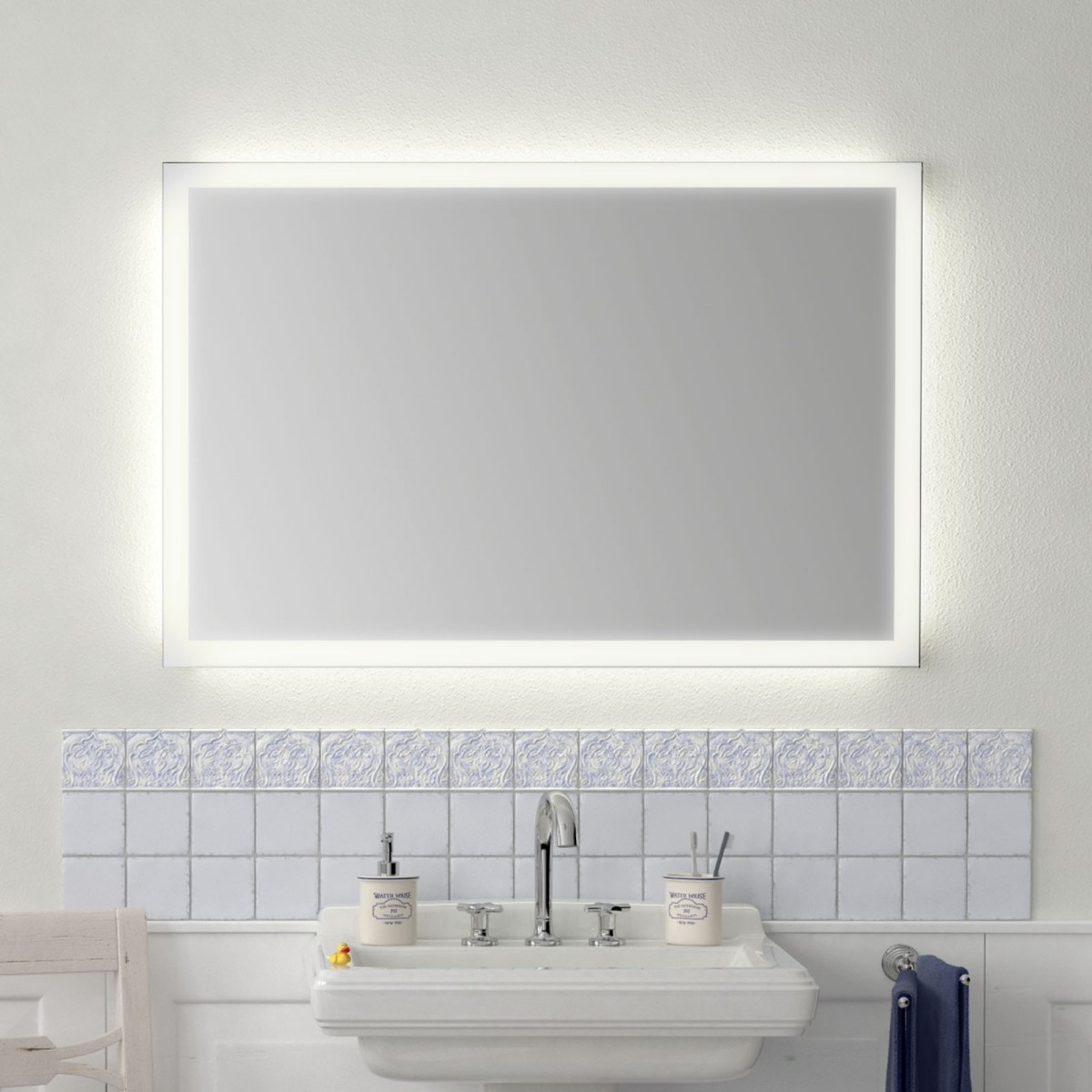 Badezimmerspiegel Mit Beleuchtung
 Badezimmerspiegel mit Beleuchtung Naro