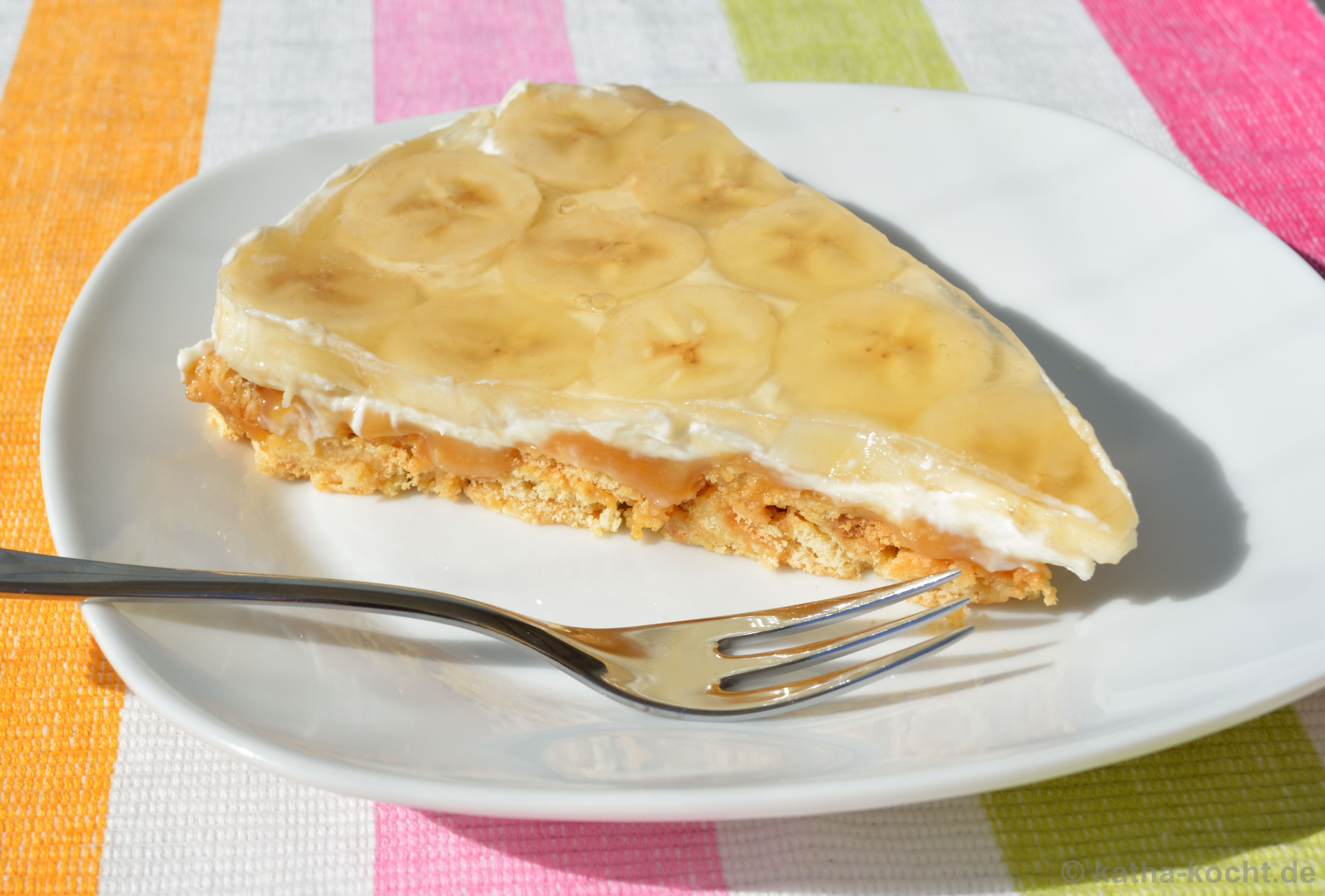 Bananen Kuchen
 Bananen Karamell Kuchen mit Keksboden Katha kocht