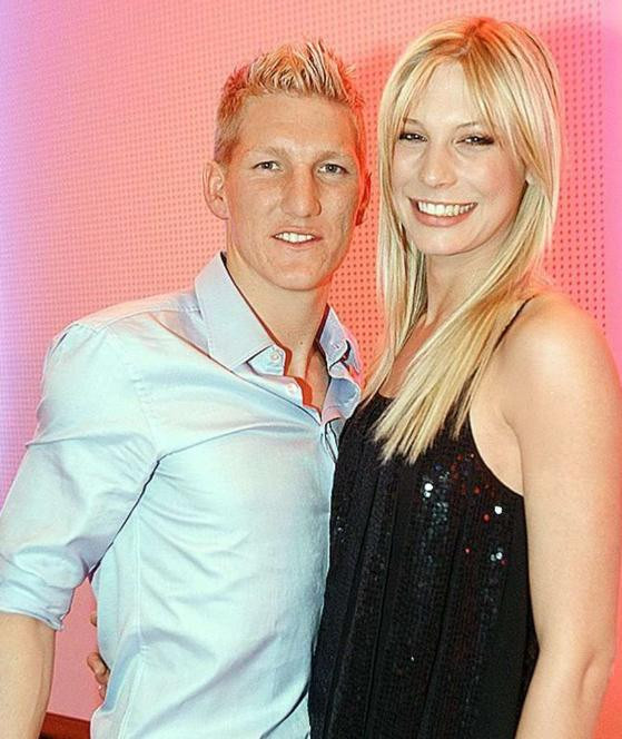 Bastian Schweinsteiger Sarah Brandner Hochzeit
 Sami Khedira & Lena Gercke Woran zerbrach ihre Liebe