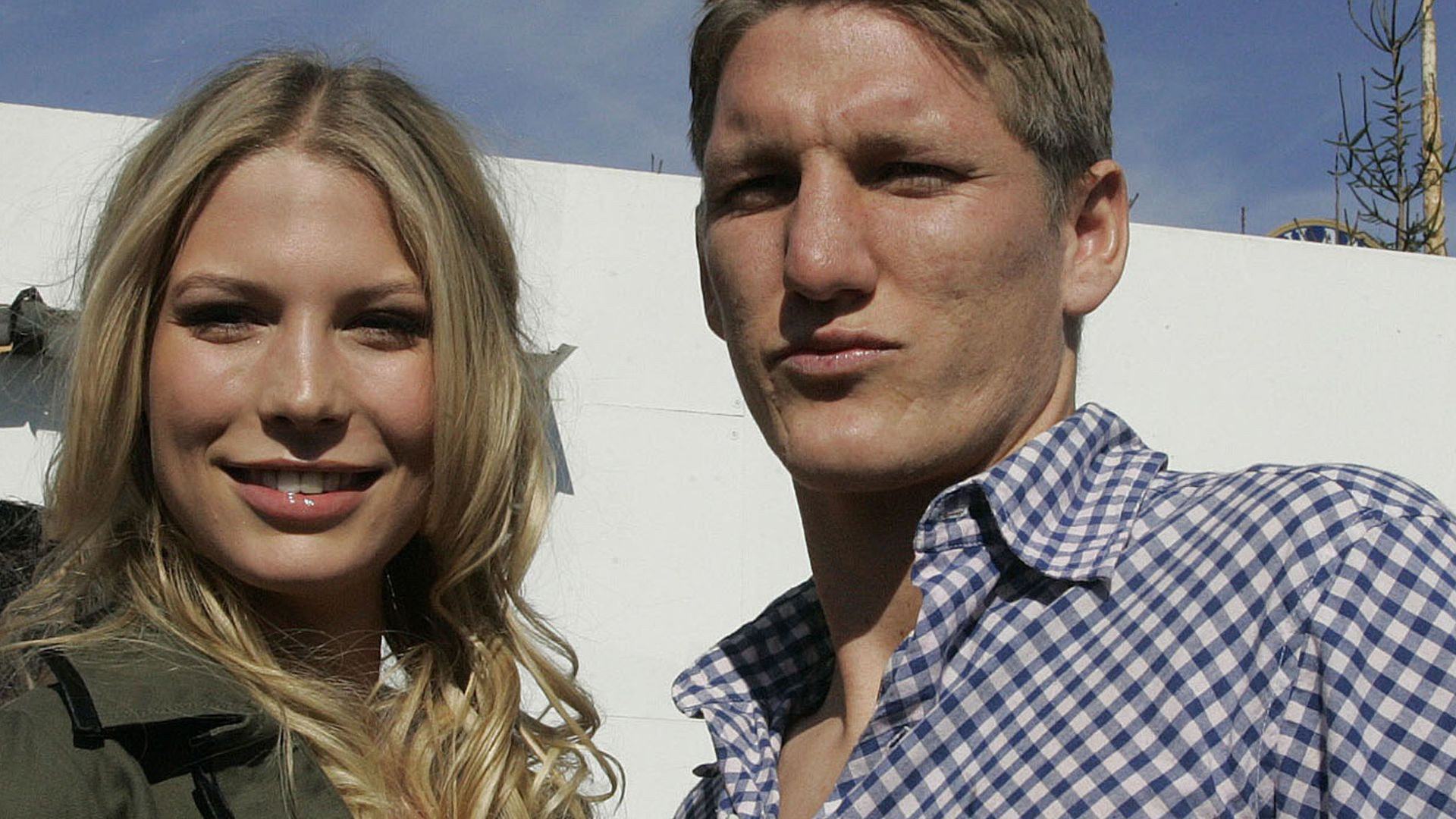 Bastian Schweinsteiger Sarah Brandner Hochzeit
 Schweinsteiger Deshalb fehlt Freundin Sarah oft