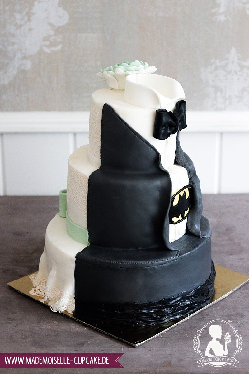 Batman Hochzeitstorte
 Batman Mademoiselle Cupcake