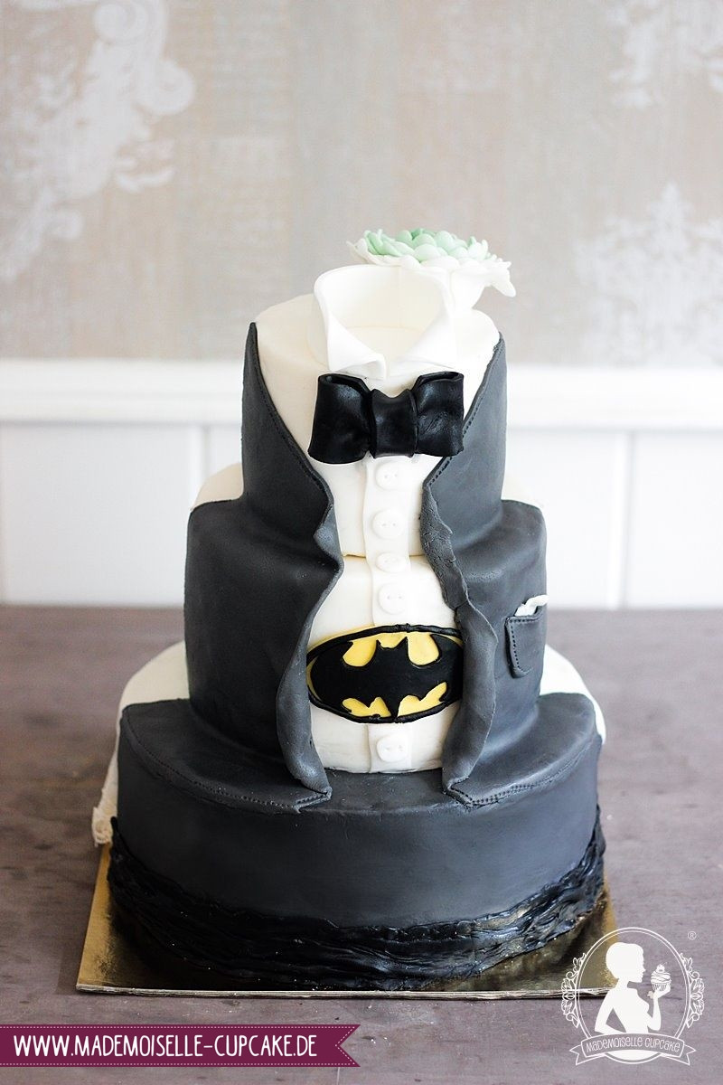 Batman Hochzeitstorte
 Batman Mademoiselle Cupcake