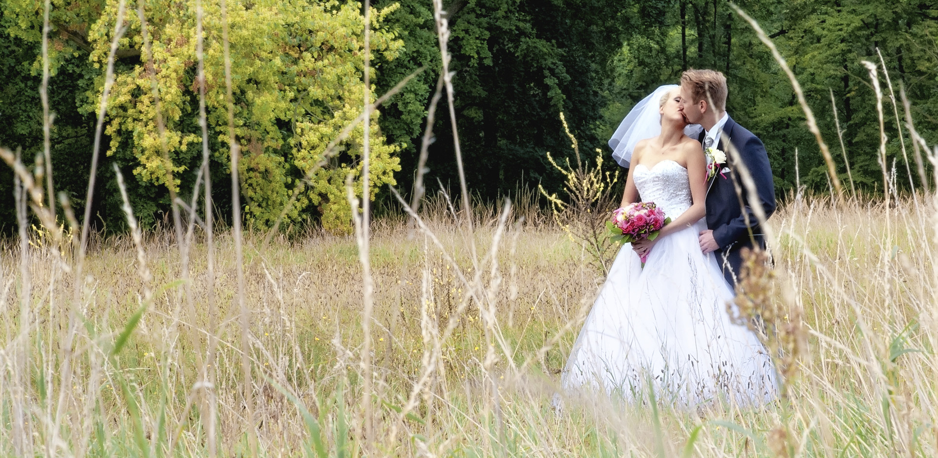 Baum Pflanzen Hochzeit
 baum pflanzen hochzeit Berliner Hochzeitsfotograf