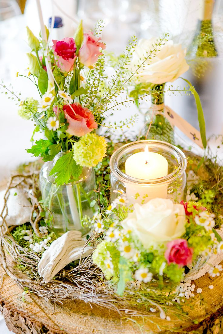 Baumscheiben Deko Hochzeit
 Die besten 25 Tischdeko mit baumscheiben Ideen auf