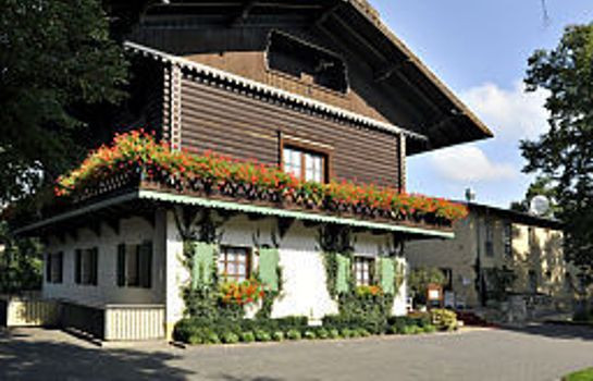 Bayrisches Haus Potsdam
 Bayrisches Haus ROMANTIK Hotel in Potsdam – HOTEL DE