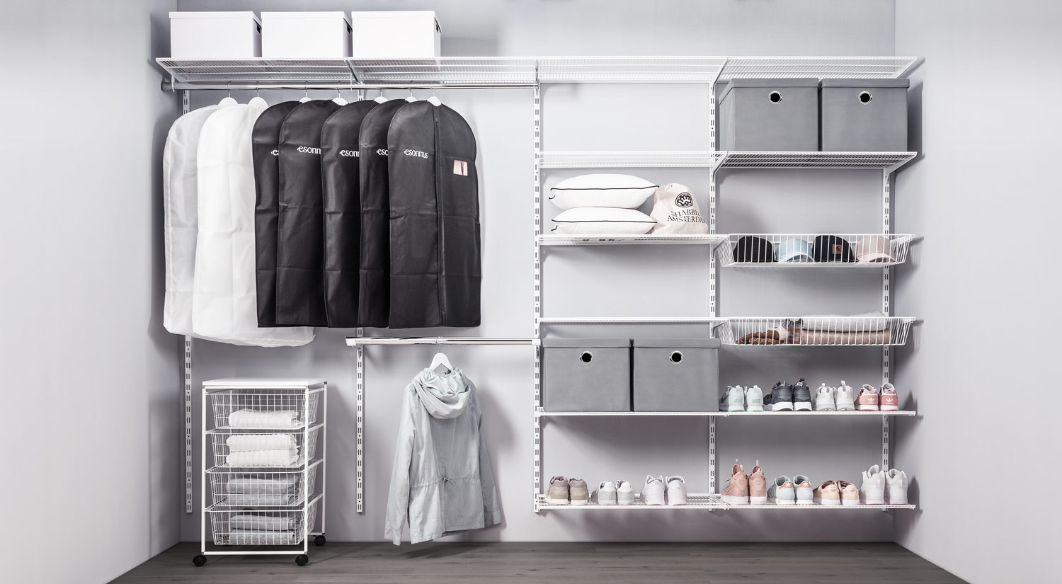 Begehbarer Kleiderschrank System
 Begehbarer Kleiderschrank line planen kaufen