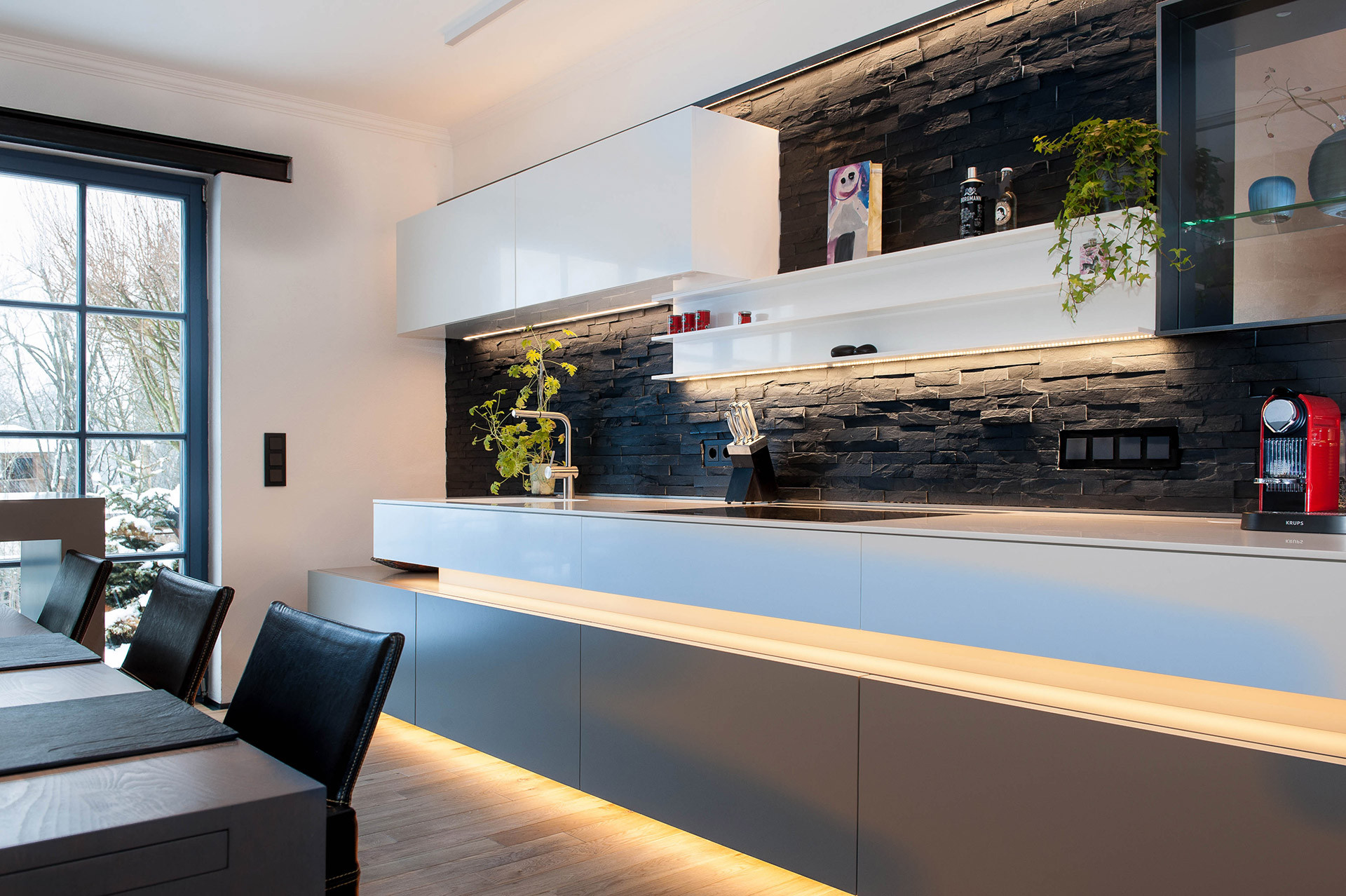 Beleuchtung Küche
 Moderne Wohnräume mit stimmiger LED Beleuchtung gestalten
