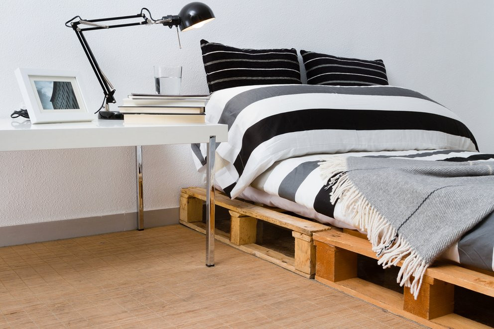 Bett Aus Paletten
 Möbel aus Paletten Bett selber bauen statt Betten kaufen