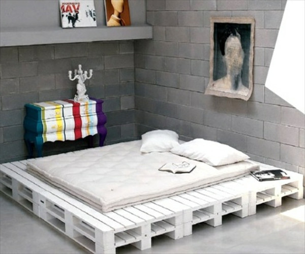 Bett Paletten
 Bett aus Paletten 32 coole Designs